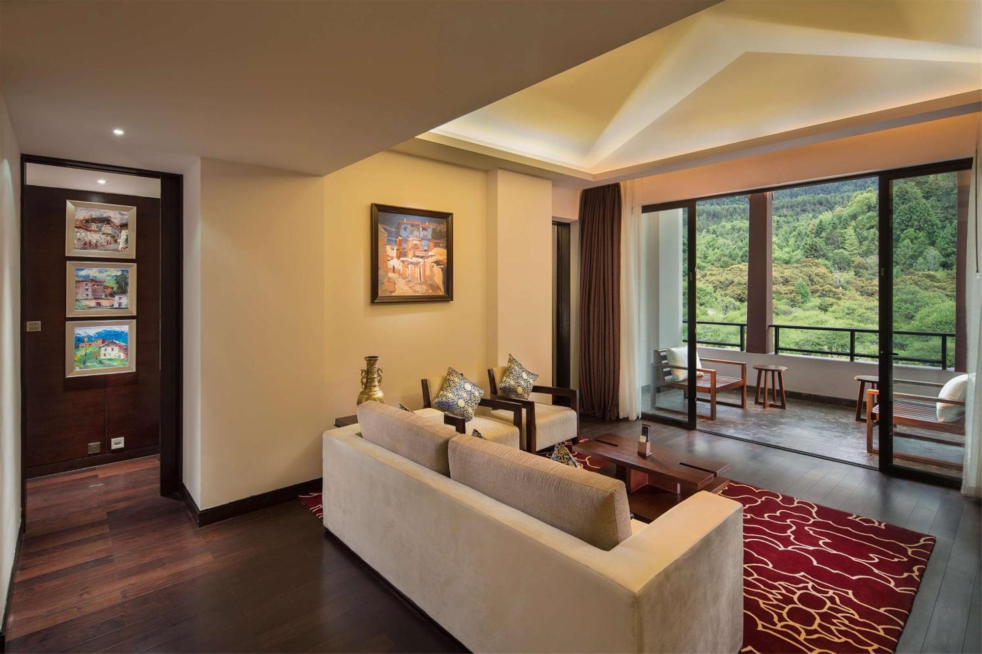 Hilton Linzhi Resort Lâm Tri Ngoại thất bức ảnh
