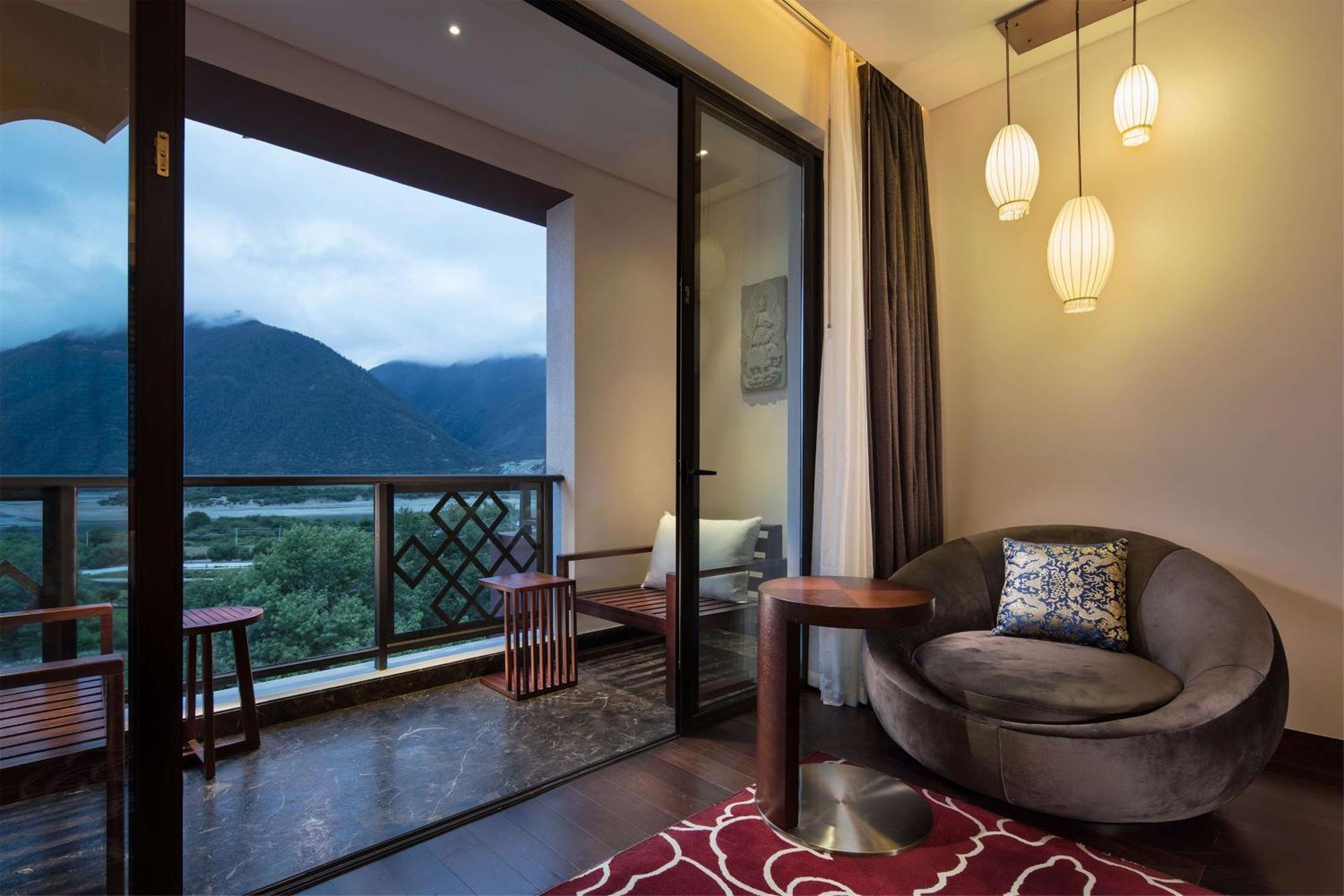 Hilton Linzhi Resort Lâm Tri Ngoại thất bức ảnh