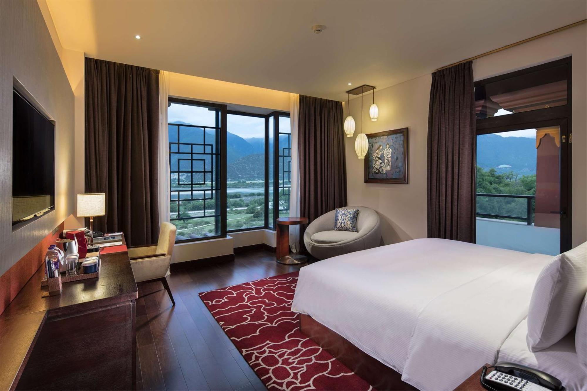 Hilton Linzhi Resort Lâm Tri Ngoại thất bức ảnh