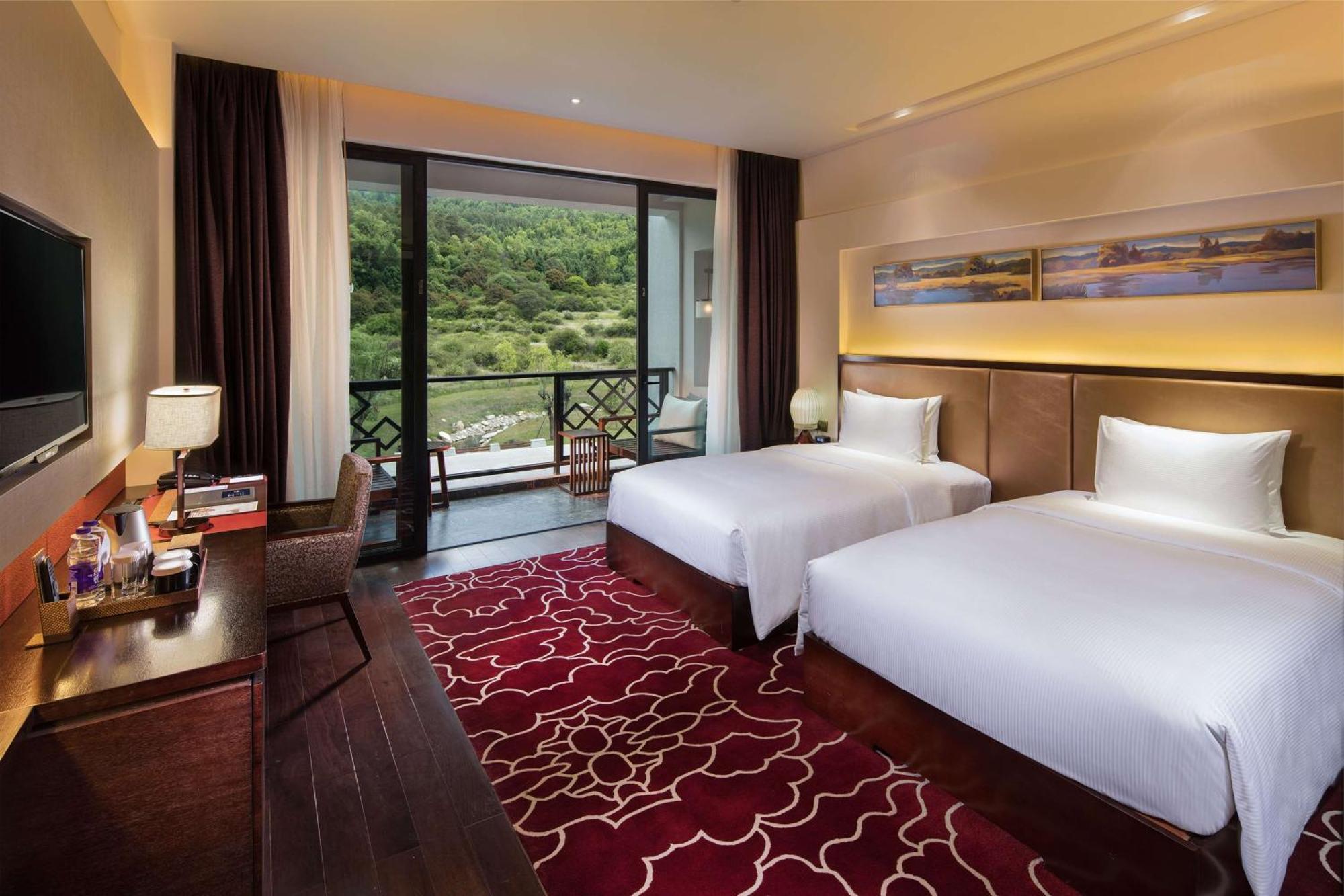 Hilton Linzhi Resort Lâm Tri Ngoại thất bức ảnh