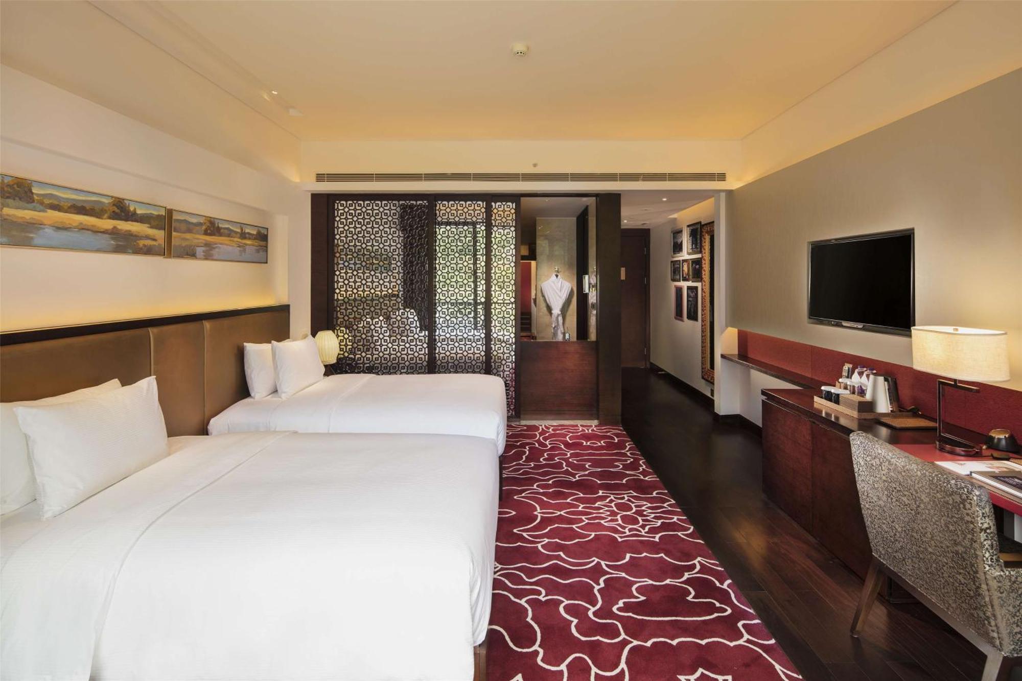 Hilton Linzhi Resort Lâm Tri Ngoại thất bức ảnh