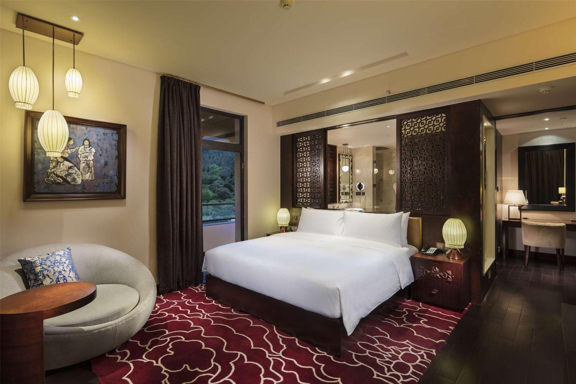Hilton Linzhi Resort Lâm Tri Ngoại thất bức ảnh