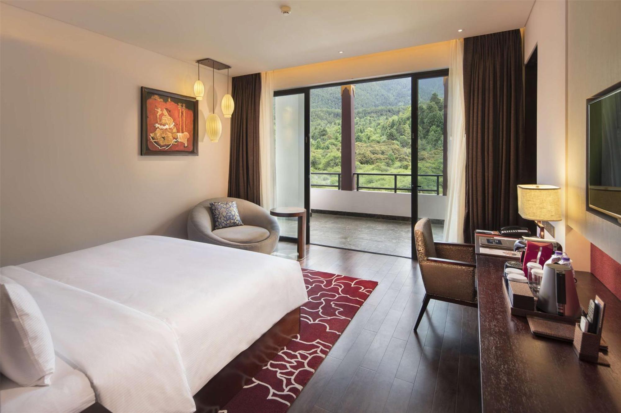 Hilton Linzhi Resort Lâm Tri Ngoại thất bức ảnh