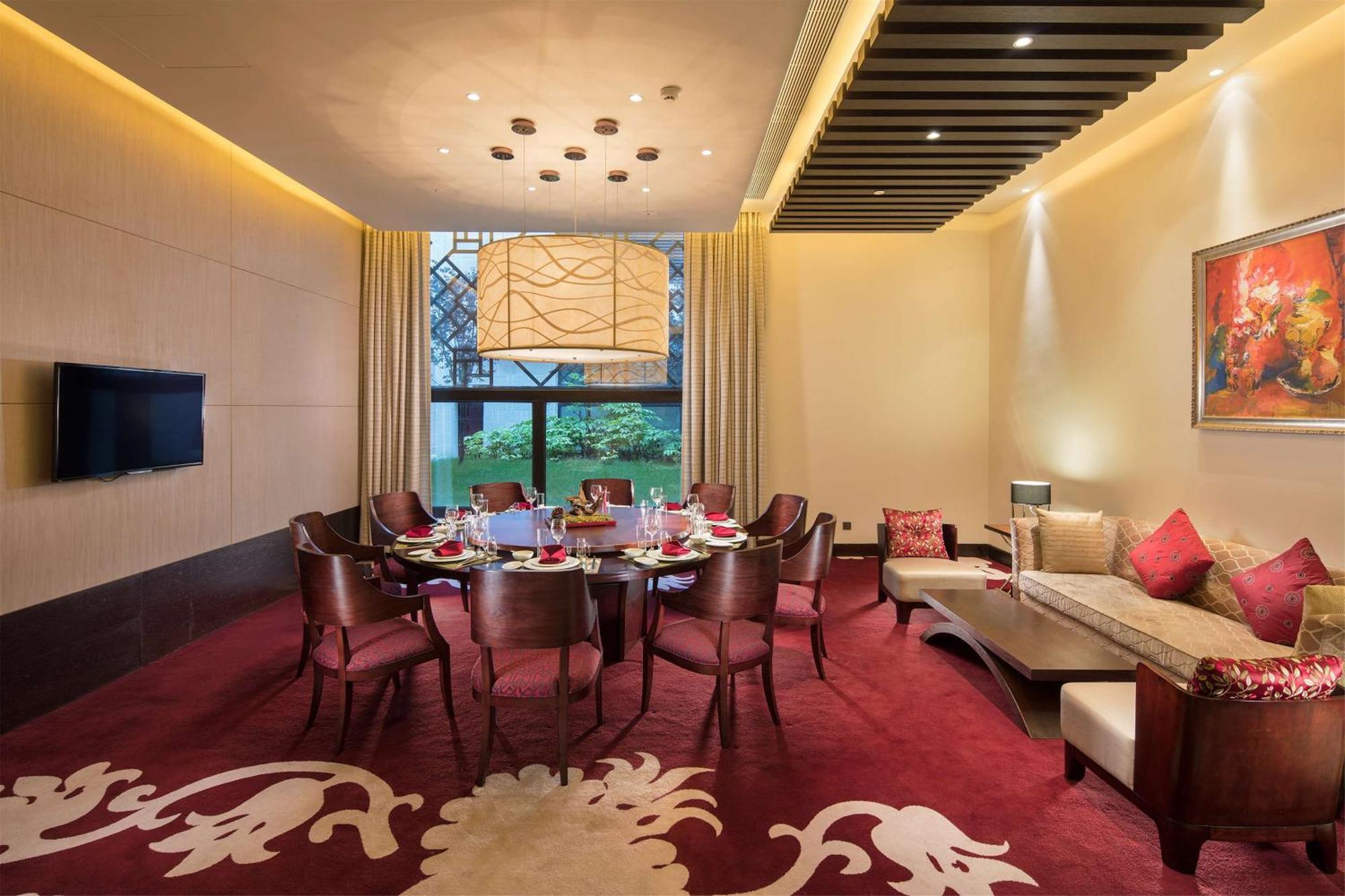 Hilton Linzhi Resort Lâm Tri Ngoại thất bức ảnh