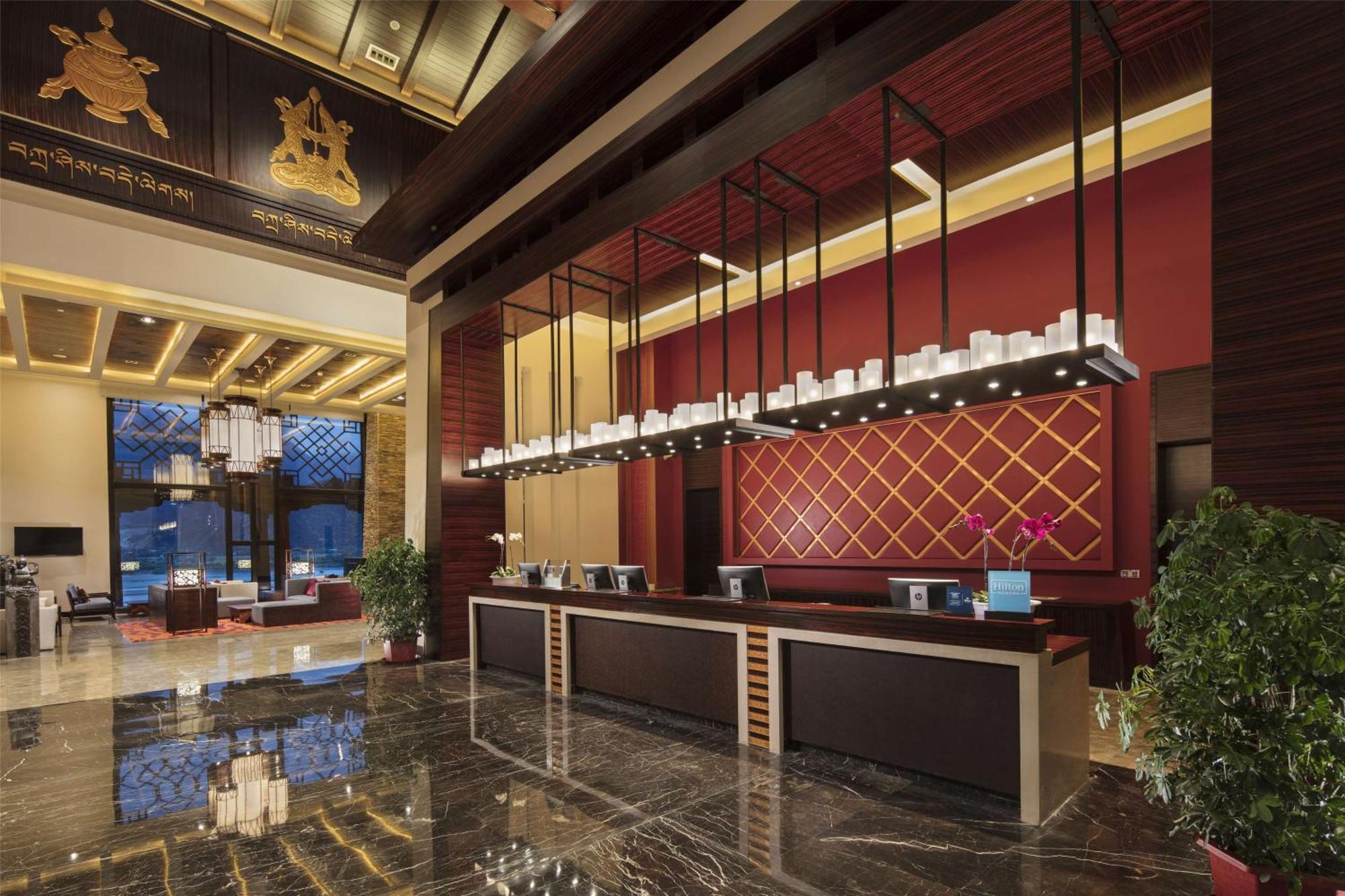 Hilton Linzhi Resort Lâm Tri Ngoại thất bức ảnh